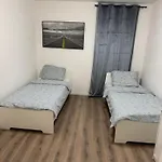 Gemuetliches In Rheinnaehe Appartement