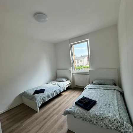 Gemütliche Wohnung in Rheinnähe *