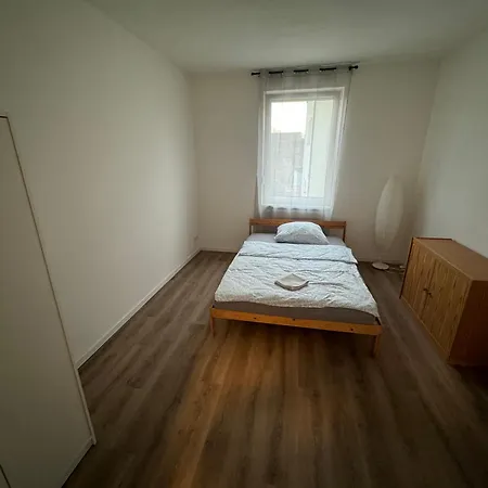 Gemütliche Wohnung in Rheinnähe *